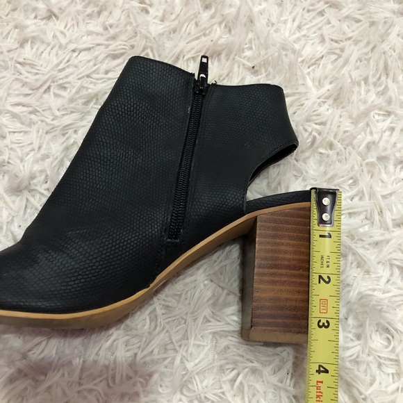 Steve‎ Madden notedd Faux Leather Peep Toe Block heel Bootie black size 9 - Picture 11 of 12
